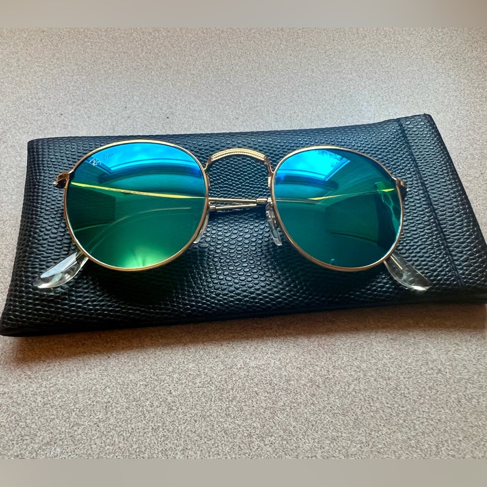 Ray-Ban Sunglasses Round Flash Lenses